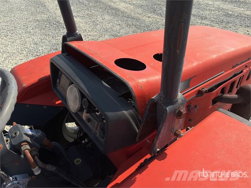 Carraro 5600 4WD Tractor Traktory