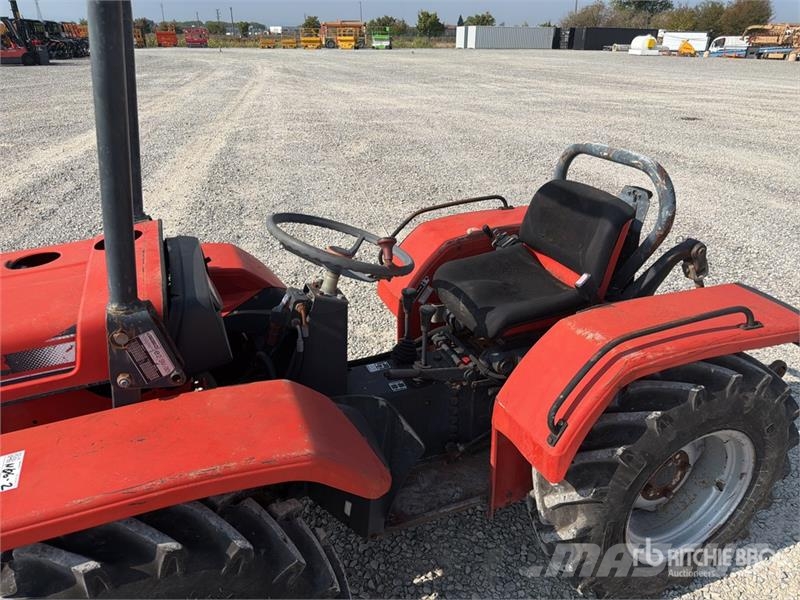 Carraro 5600 4WD Tractor Traktory