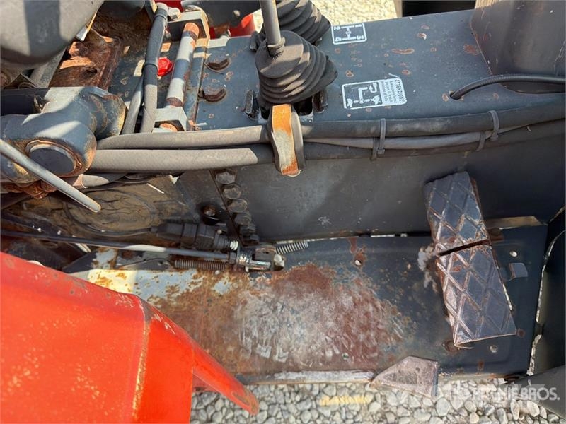Carraro 5600 4WD Tractor Traktory
