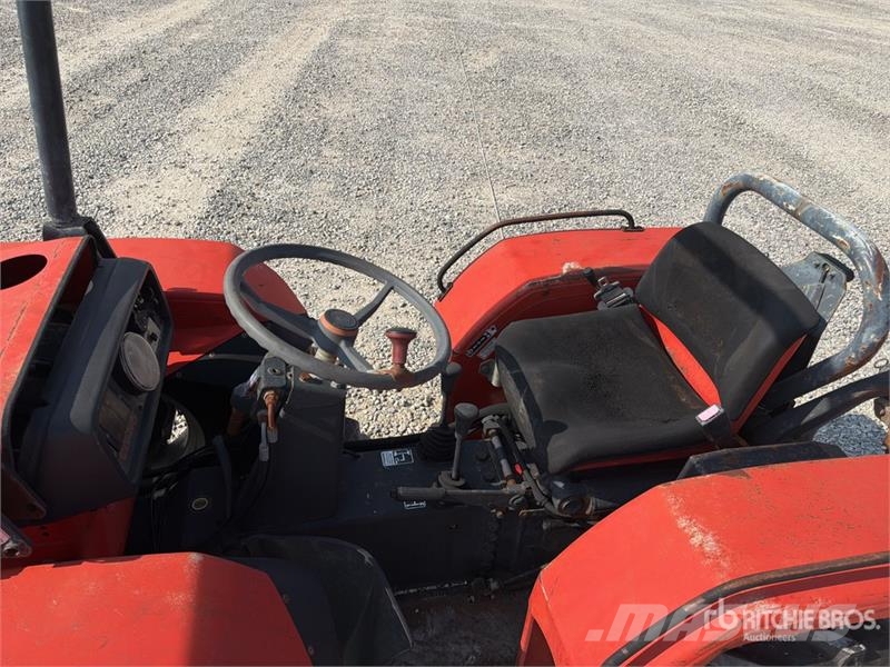 Carraro 5600 4WD Tractor Traktory