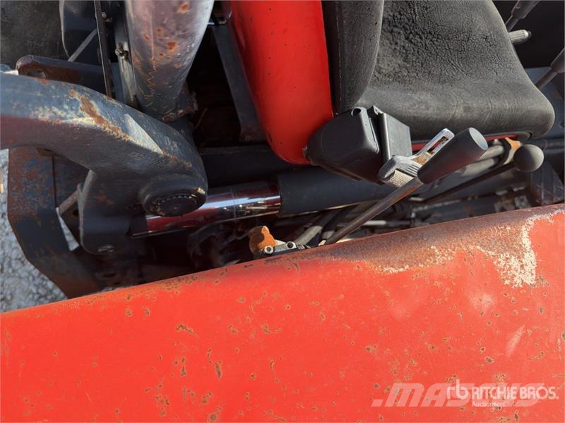 Carraro 5600 4WD Tractor Traktory