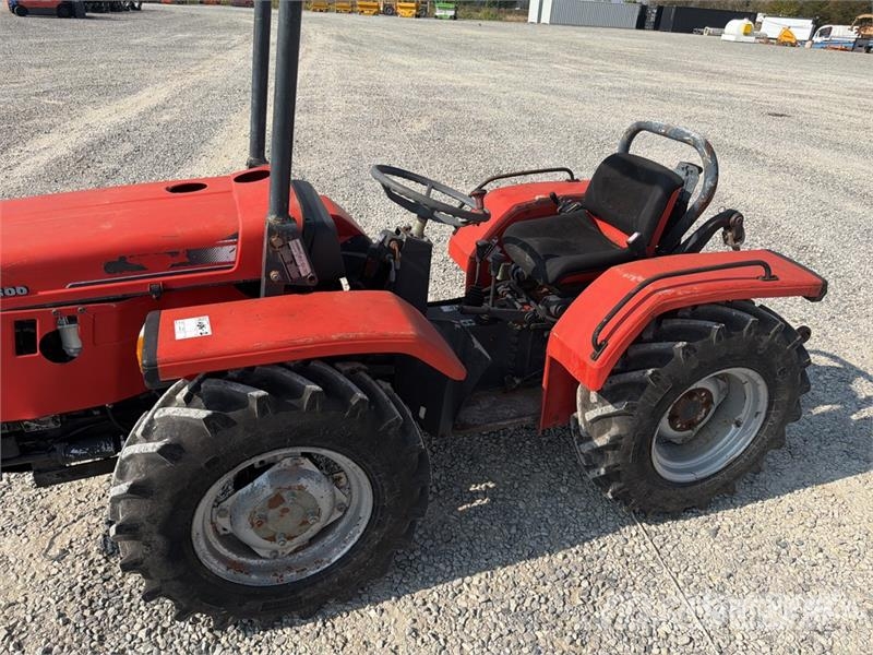 Carraro 5600 4WD Tractor Traktory