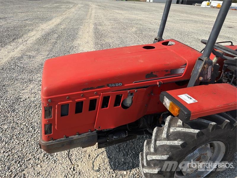 Carraro 5600 4WD Tractor Traktory