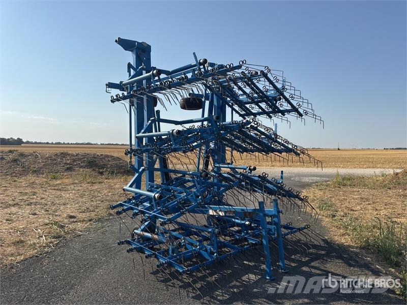  Carre Repliage Ciseaux 12 m ماكينات وملحقات زراعة أخرى