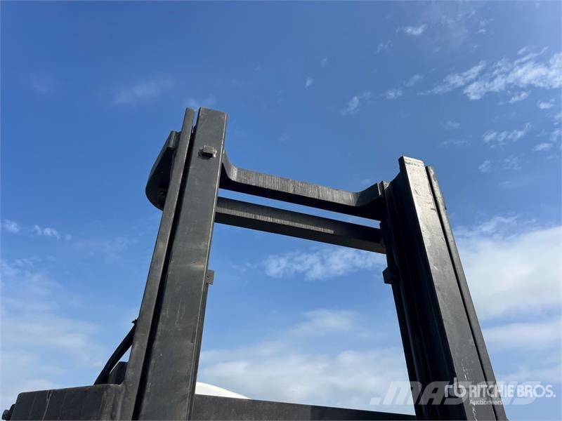 Carrer Z16C 1600 kg Electric Forklift 電動堆高機