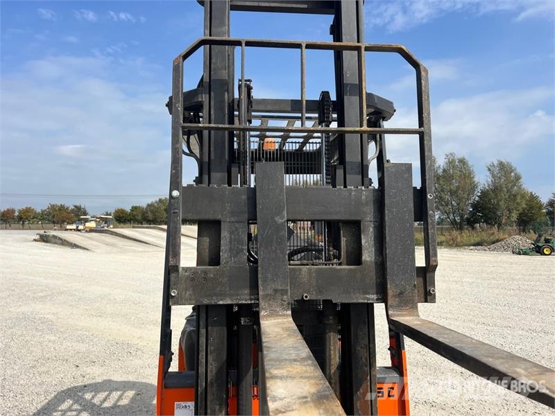 Carrer Z16C 1600 kg Electric Forklift 電動堆高機