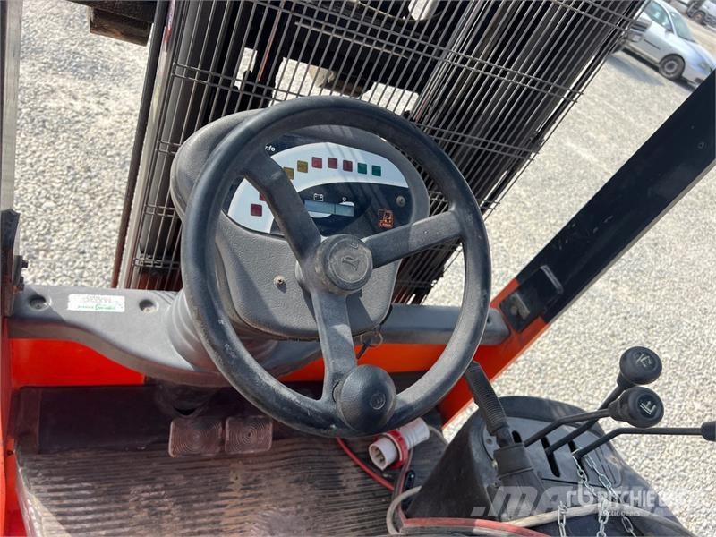 Carrer Z16C 1600 kg Electric Forklift 電動堆高機