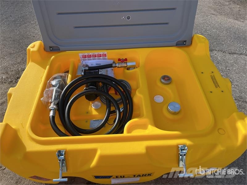  Carrytank 330CM EU-TANK 330 330 L Poly Portable Di صهاريج الوقود والصهاريج الإضافية