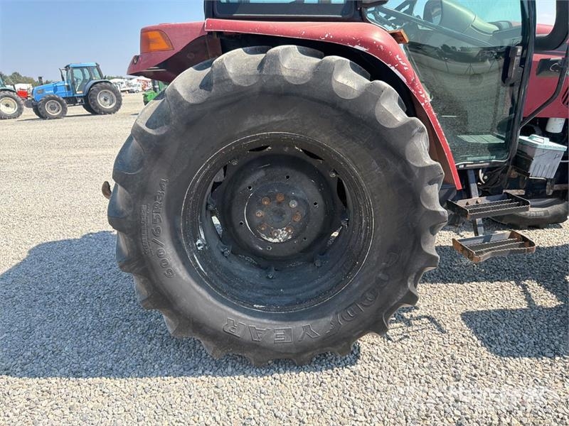 CASE 105 JXU 4WD Tractor Tractoren