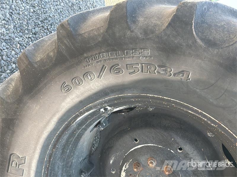 CASE 105 JXU 4WD Tractor Tractoren