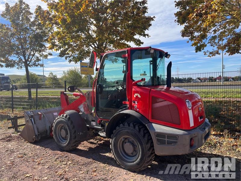 CASE 121F Wheel Loader Iekrāvēji uz riteņiem