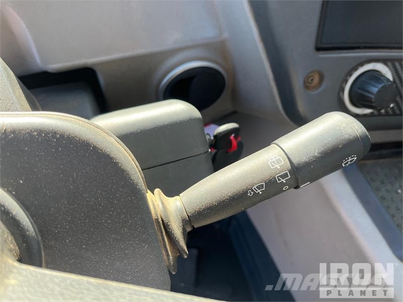 CASE 121F Wheel Loader Iekrāvēji uz riteņiem