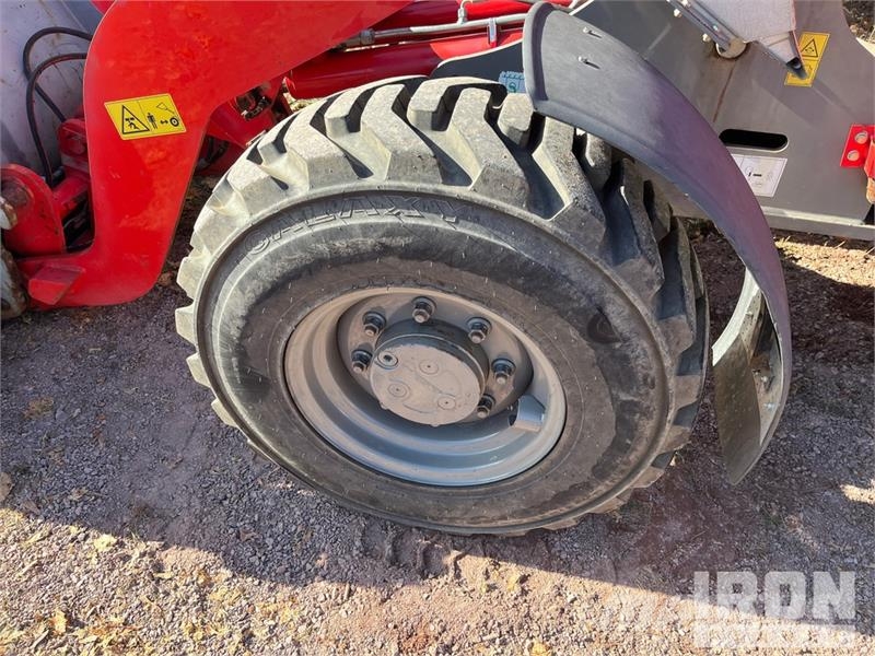 CASE 121F Wheel Loader Iekrāvēji uz riteņiem