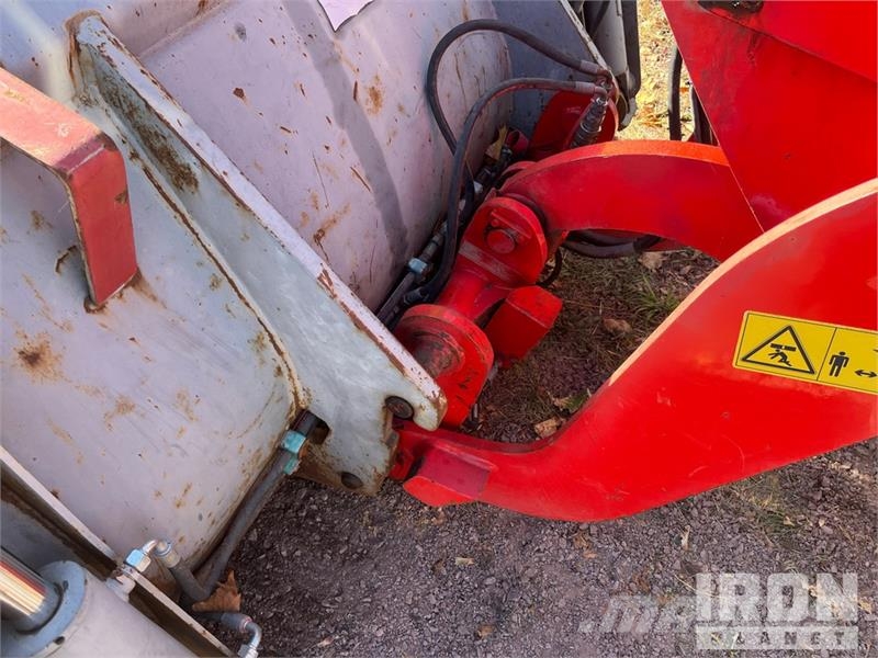 CASE 121F Wheel Loader Iekrāvēji uz riteņiem