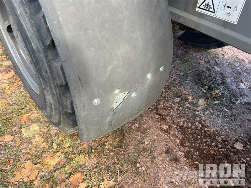 CASE 121F Wheel Loader Iekrāvēji uz riteņiem