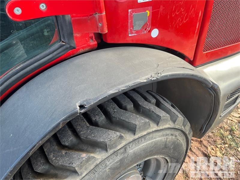 CASE 121F Wheel Loader Iekrāvēji uz riteņiem