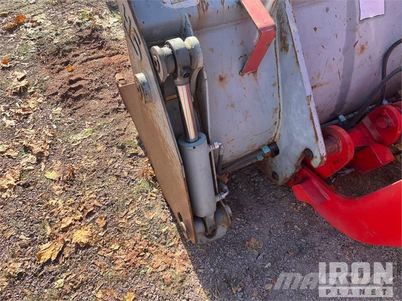 CASE 121F Wheel Loader Iekrāvēji uz riteņiem