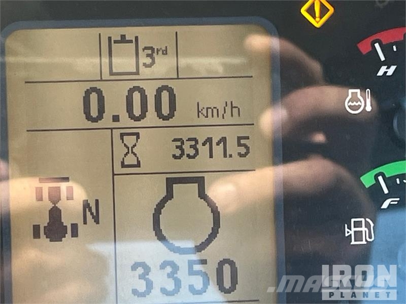CASE 121F Wheel Loader Iekrāvēji uz riteņiem