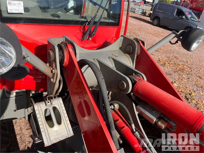 CASE 121F Wheel Loader Iekrāvēji uz riteņiem
