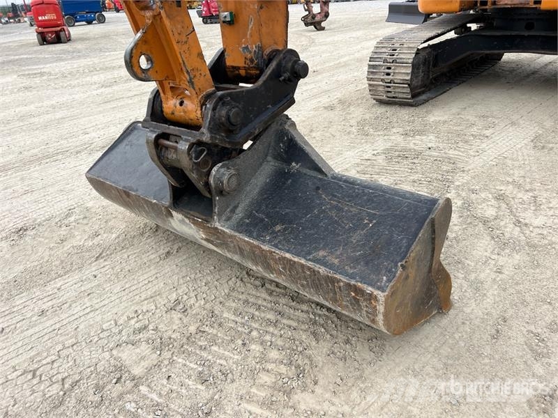 CASE 135SR Tracked Excavator 大型油圧ショベル12t以上(パワーショベル・ユンボ)