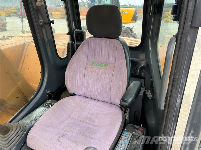 CASE 135SR Tracked Excavator 大型油圧ショベル12t以上(パワーショベル・ユンボ)