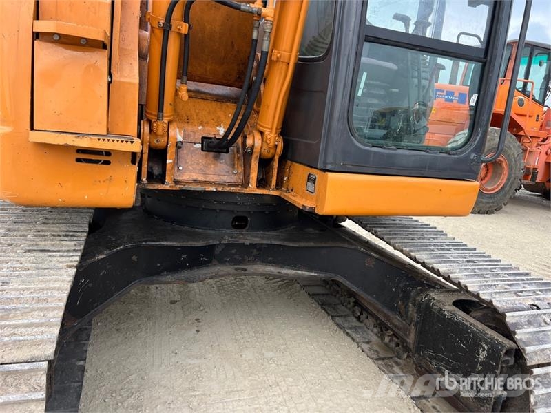 CASE 135SR Tracked Excavator 大型油圧ショベル12t以上(パワーショベル・ユンボ)