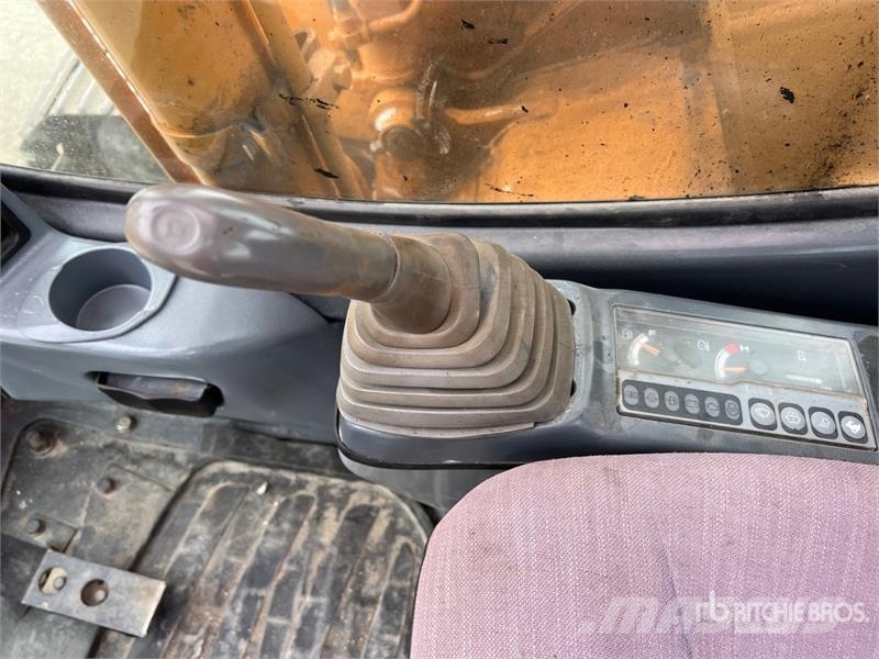 CASE 135SR Tracked Excavator 大型油圧ショベル12t以上(パワーショベル・ユンボ)