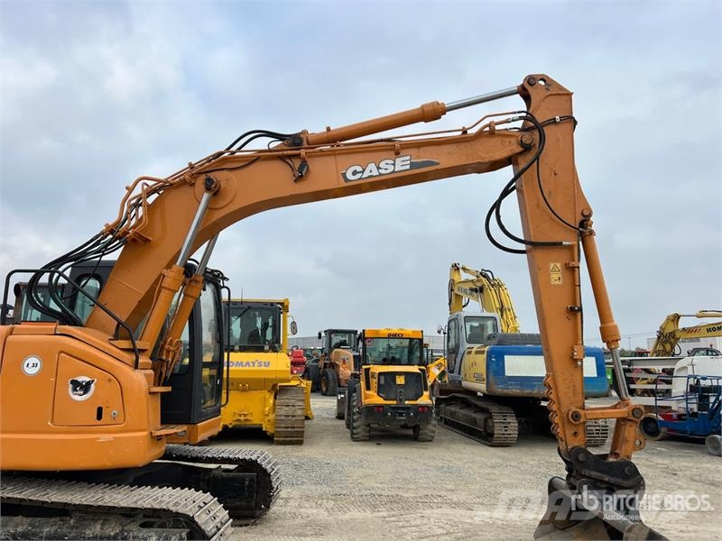CASE 135SR Tracked Excavator 大型油圧ショベル12t以上(パワーショベル・ユンボ)