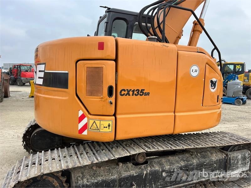 CASE 135SR Tracked Excavator 大型油圧ショベル12t以上(パワーショベル・ユンボ)