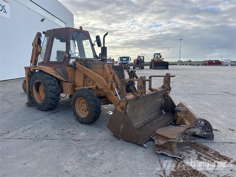 CASE 580G 4x4 Chargeuse Pelleteuse Backhoe Loader Rýpadlo-nakladače