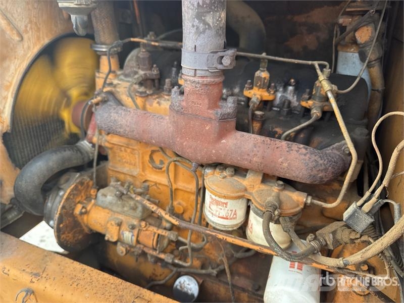 CASE 580G 4x4 Chargeuse Pelleteuse Backhoe Loader Rýpadlo-nakladače
