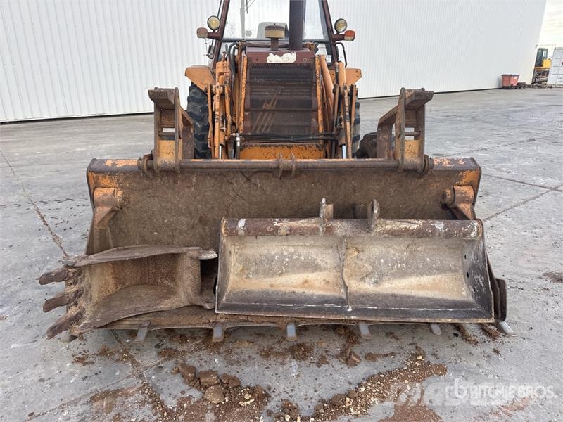 CASE 580G 4x4 Chargeuse Pelleteuse Backhoe Loader Rýpadlo-nakladače