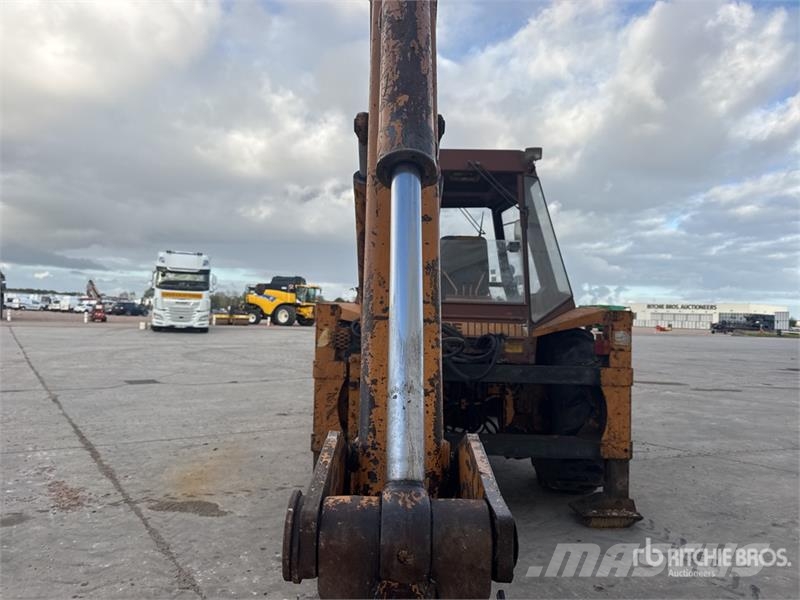 CASE 580G 4x4 Chargeuse Pelleteuse Backhoe Loader Rýpadlo-nakladače