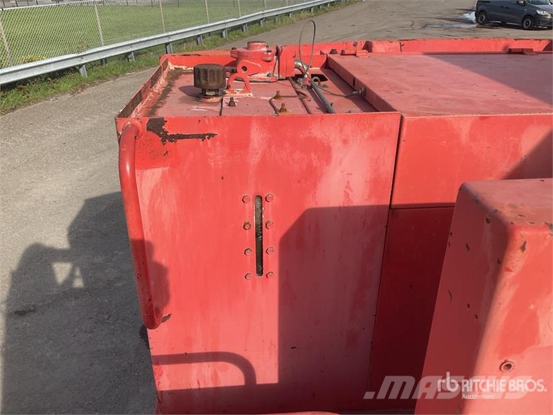 CASE 61 P Wheel Excavator Wielgraafmachines
