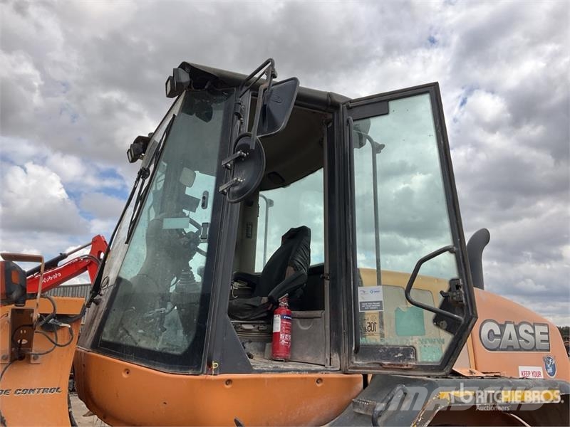 CASE 621F Hjullastare