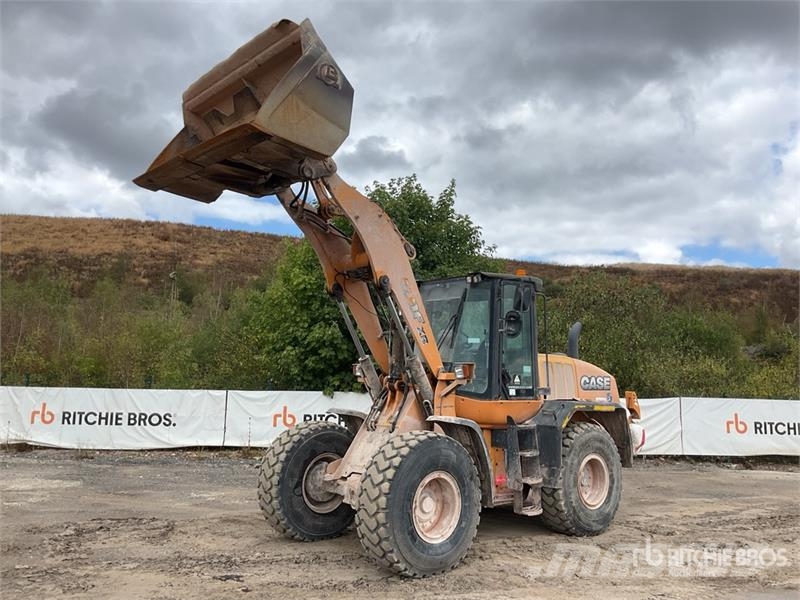 CASE 621F Hjullastare