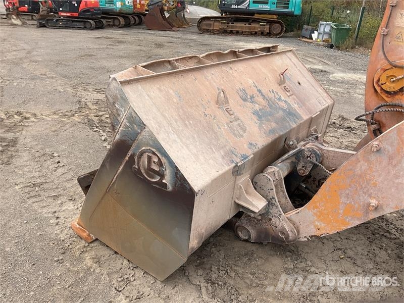 CASE 621F Hjullastare