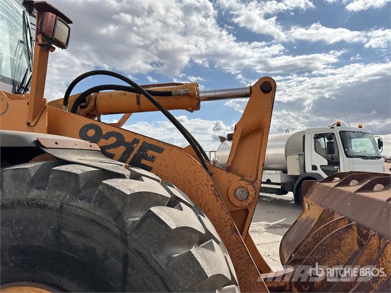 CASE 921F Chargeuse Sur Pneus Wheel Loader Wheel loaders