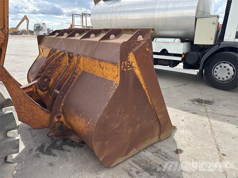 CASE 921F Chargeuse Sur Pneus Wheel Loader Wheel loaders