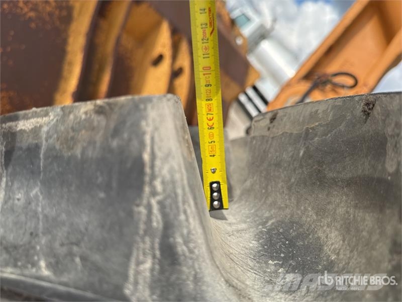 CASE 921F Chargeuse Sur Pneus Wheel Loader Wheel loaders