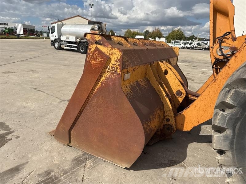 CASE 921F Chargeuse Sur Pneus Wheel Loader Wheel loaders