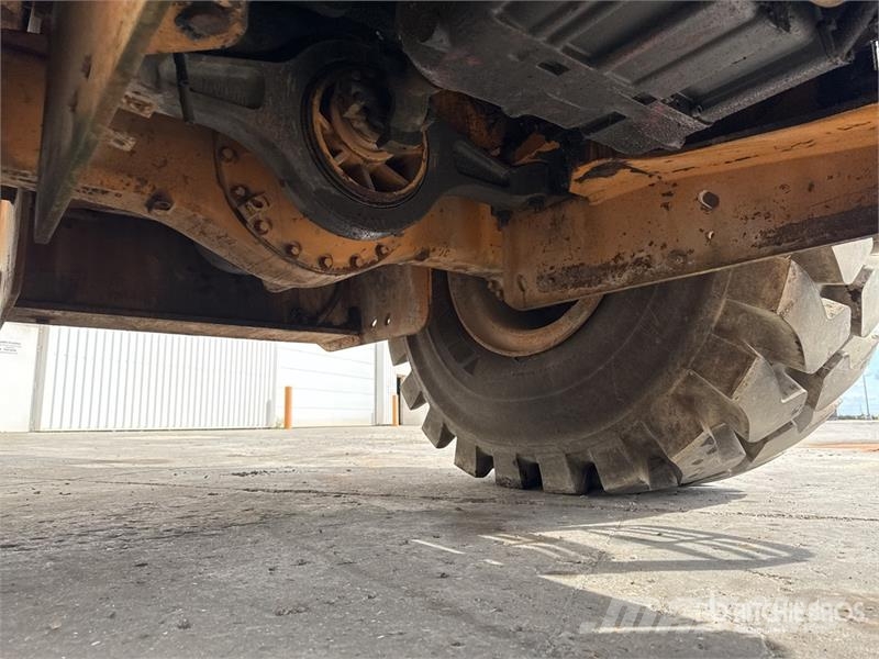 CASE 921F Chargeuse Sur Pneus Wheel Loader Wheel loaders