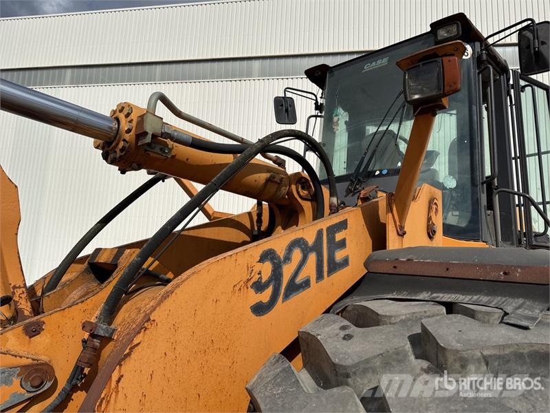CASE 921F Chargeuse Sur Pneus Wheel Loader Wheel loaders