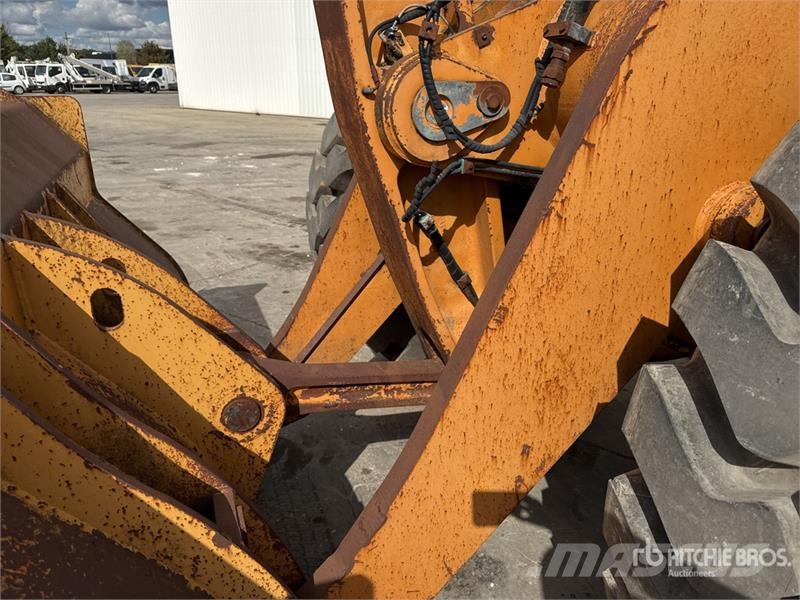 CASE 921F Chargeuse Sur Pneus Wheel Loader Wheel loaders