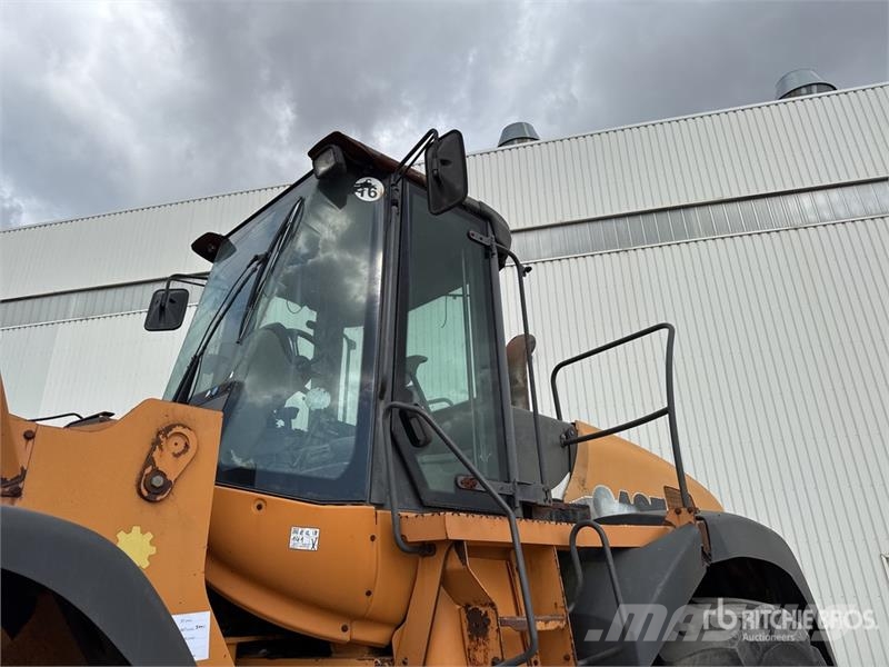 CASE 921F Chargeuse Sur Pneus Wheel Loader Wheel loaders
