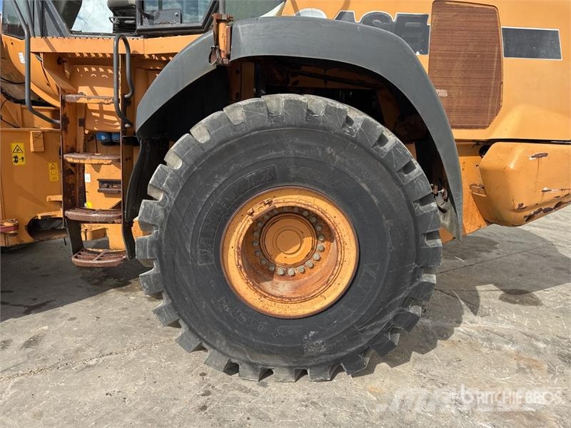 CASE 921F Chargeuse Sur Pneus Wheel Loader Wheel loaders
