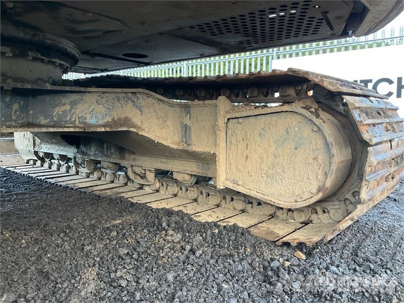 CASE CX130D Tracked Excavator Escavadoras de rastos