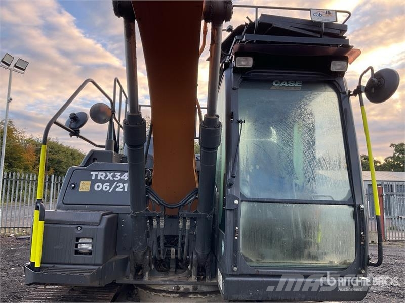 CASE CX130D Tracked Excavator Escavadoras de rastos