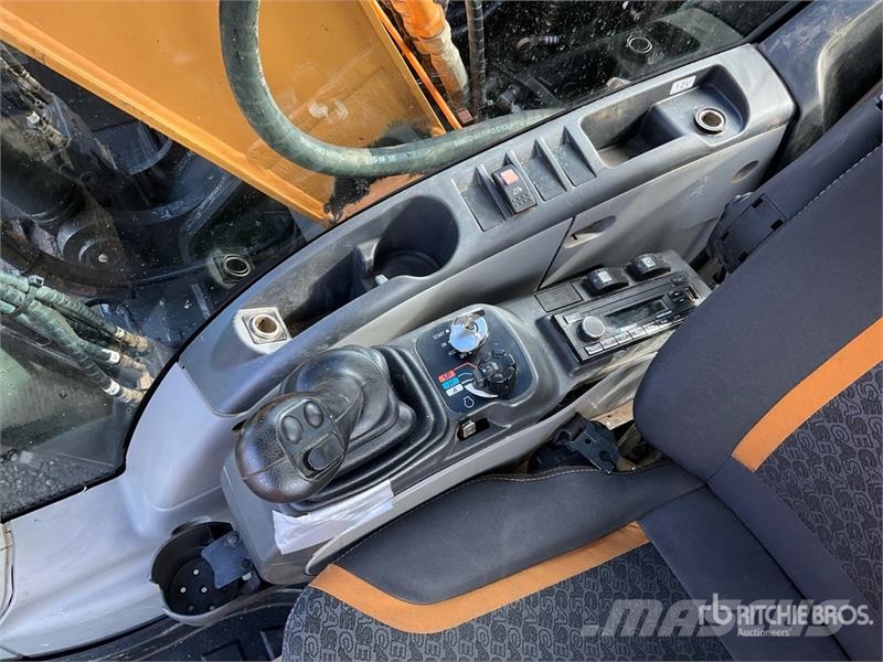 CASE CX130D Tracked Excavator Crawler excavators