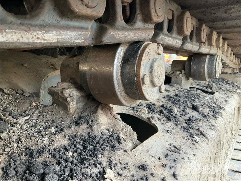 CASE CX130D Tracked Excavator Escavadoras de rastos